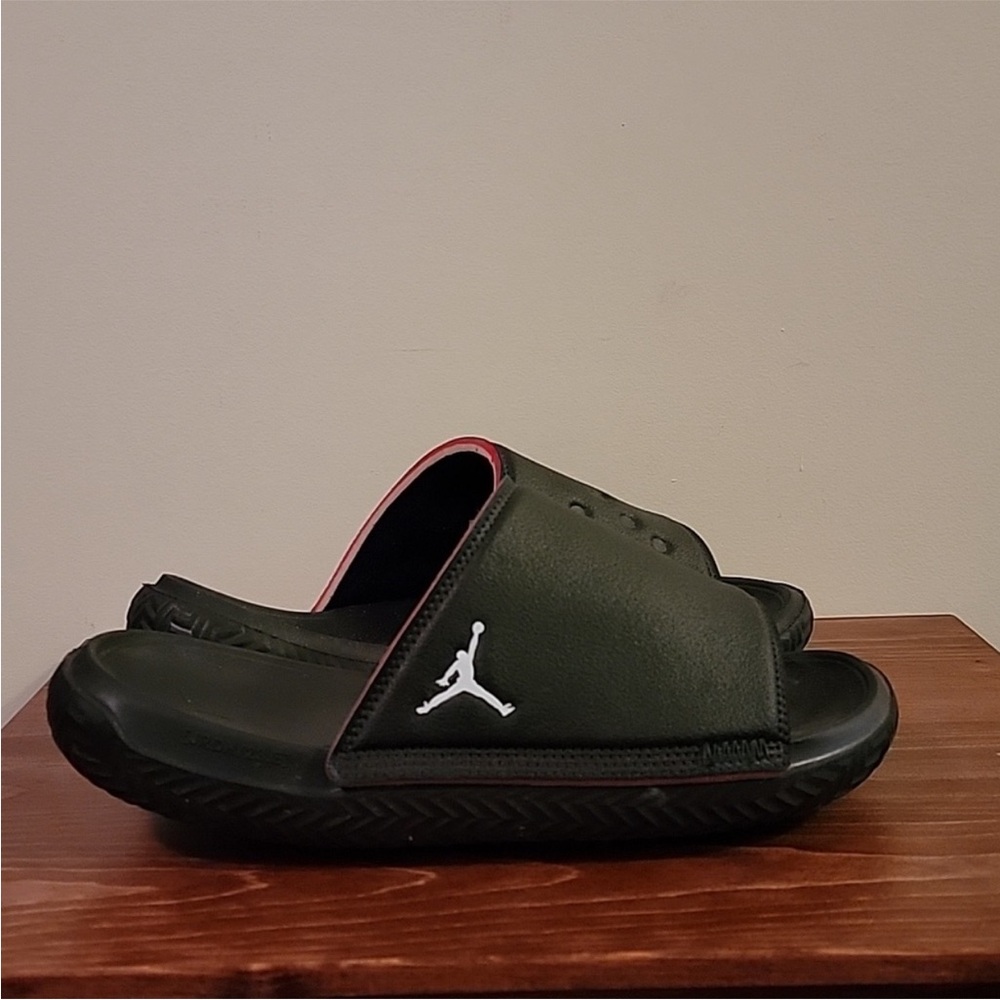 Nike Jordan Play Slide Sz 12